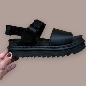 Dr. Marten’s Women’s Voss Hydro Fisherman Sandals, Size 8